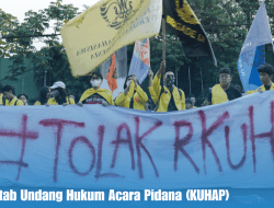 Tinjauan Kitab Undang Hukum Acara Pidana (KUHAP)